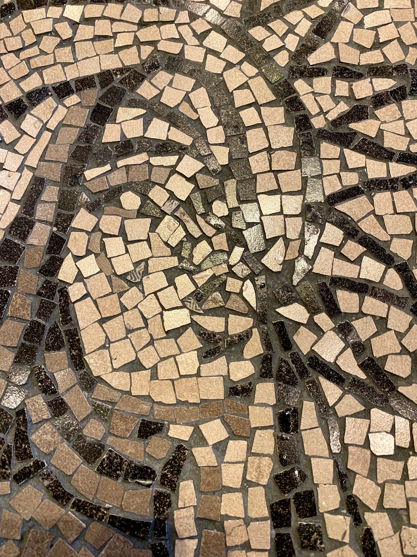 Mary tile mosaic by Narwez Yarvas