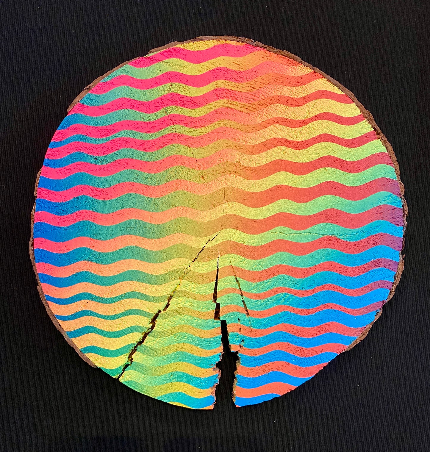 Giant Wavy Wood Slice | Ners Neonlumberjack