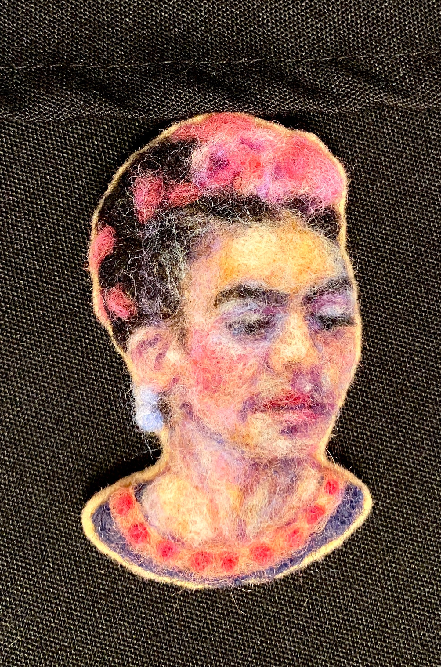 Frida Kahlo brooch | Sasha Beloborodova