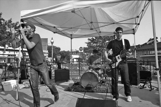 Antonia Tricarico photo,  ANTELOPE - LAMONT PLAZA - WASHINGTON, DC, 2007